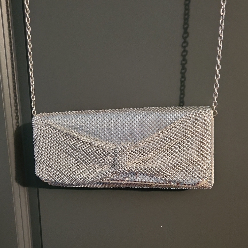 Elegant Gunne Sax Silver Mesh Evening Bag